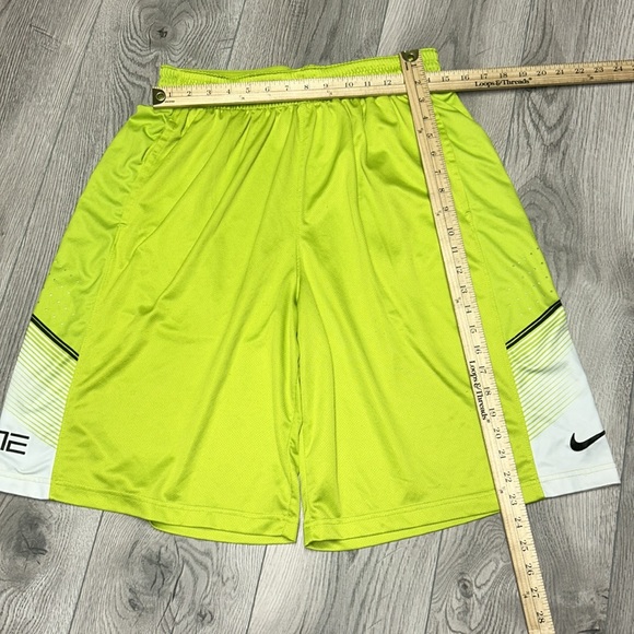 Nike Elite Dri-Fit Basketball Shorts - Picture 2 of 13